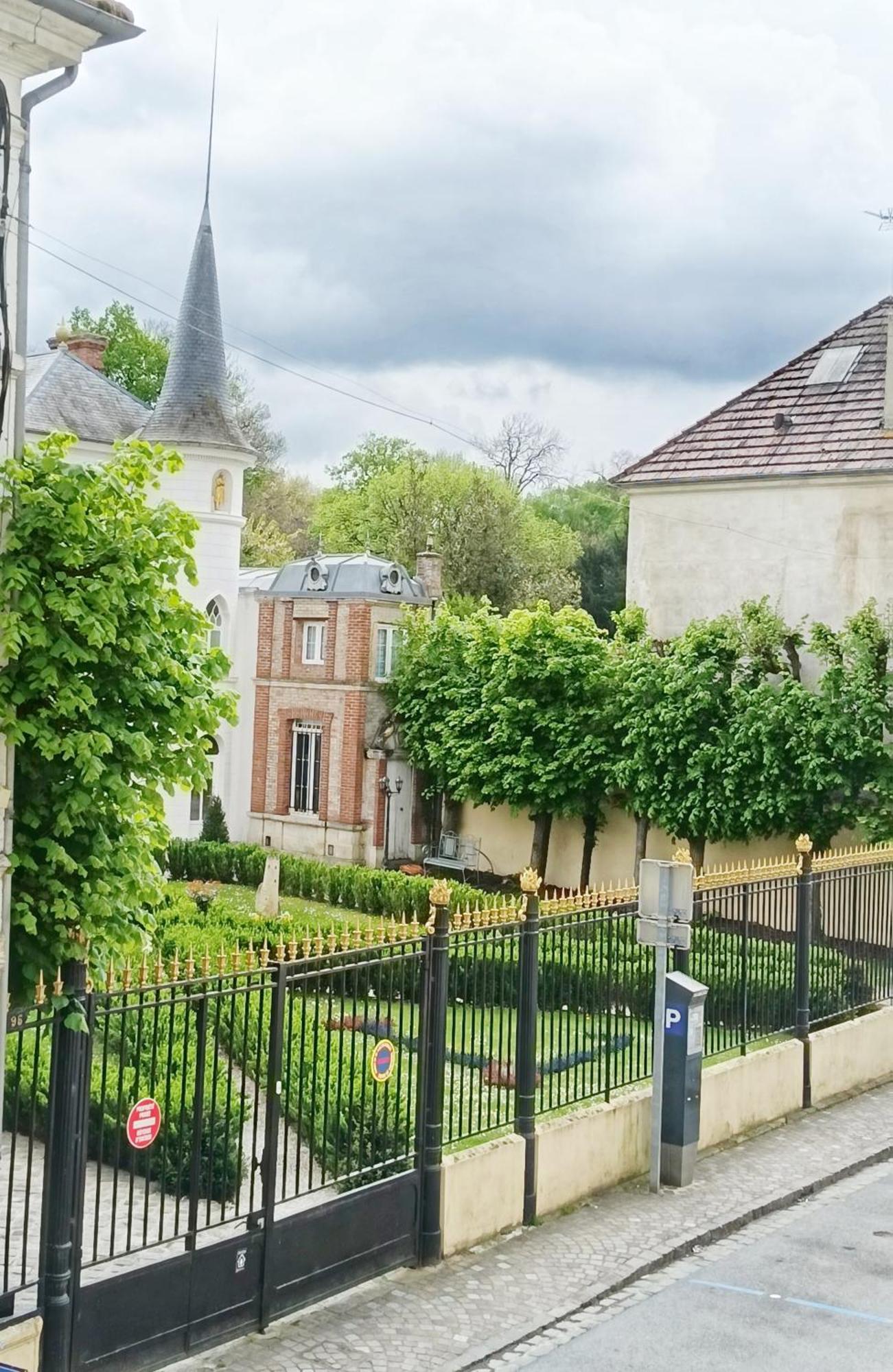 Rooms Home Csm Suites Privees Entre Paris Et Reims Charly-sur-Marne المظهر الخارجي الصورة